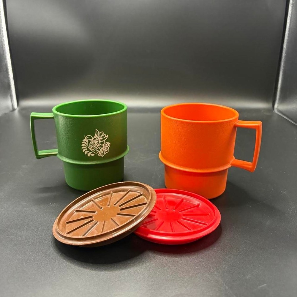 Tupperware Coffee Cups/Retro Green/Orange/Lids